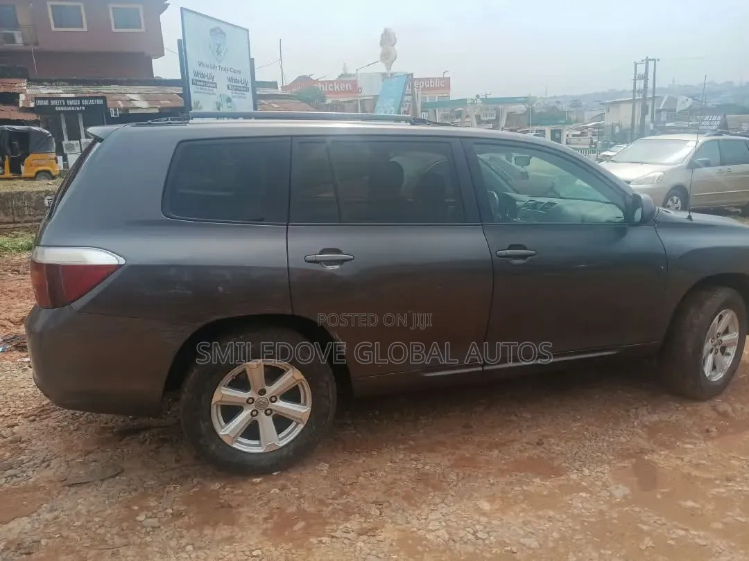Toyota Highlander 2008 Gray