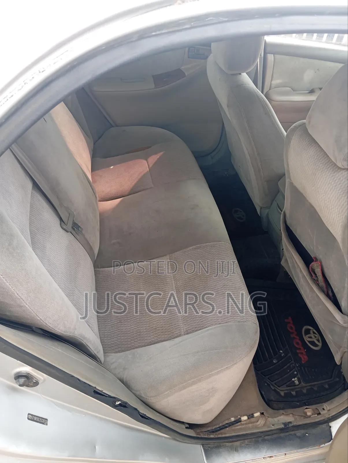 Toyota Corolla 2005 Silver