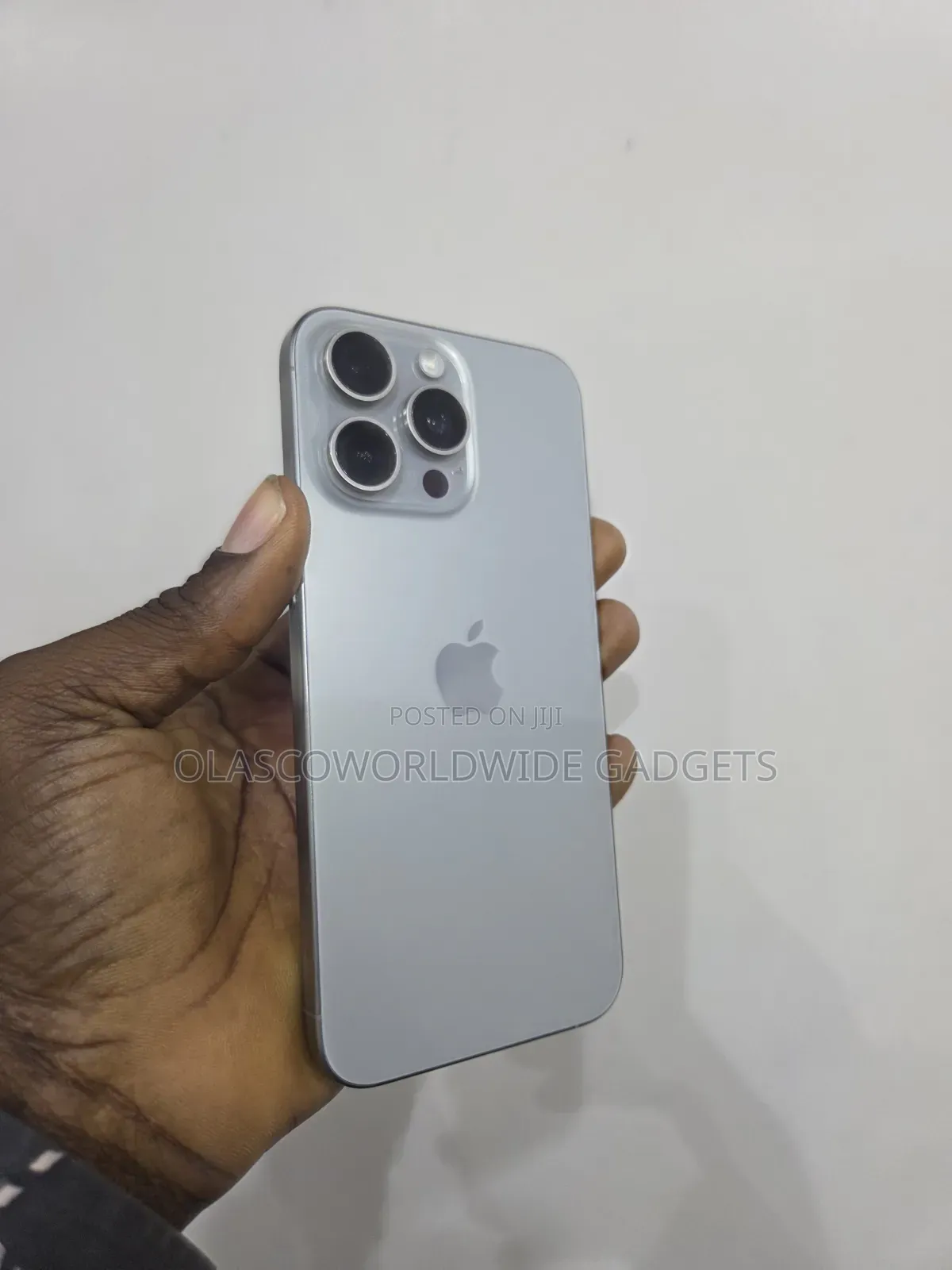 Apple iPhone 15 Pro Max 256 GB Gold