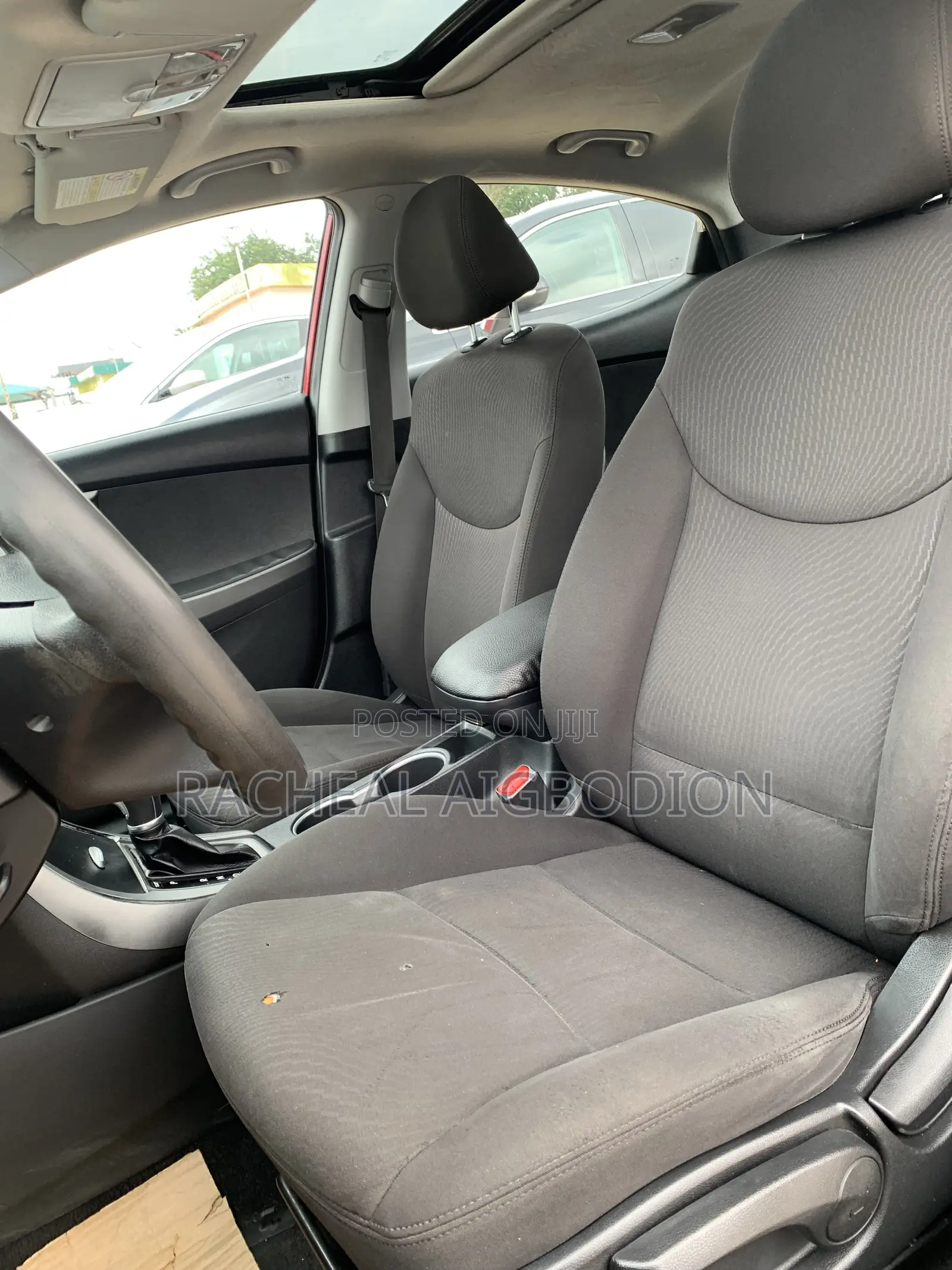 Hyundai Elantra 2016 Red