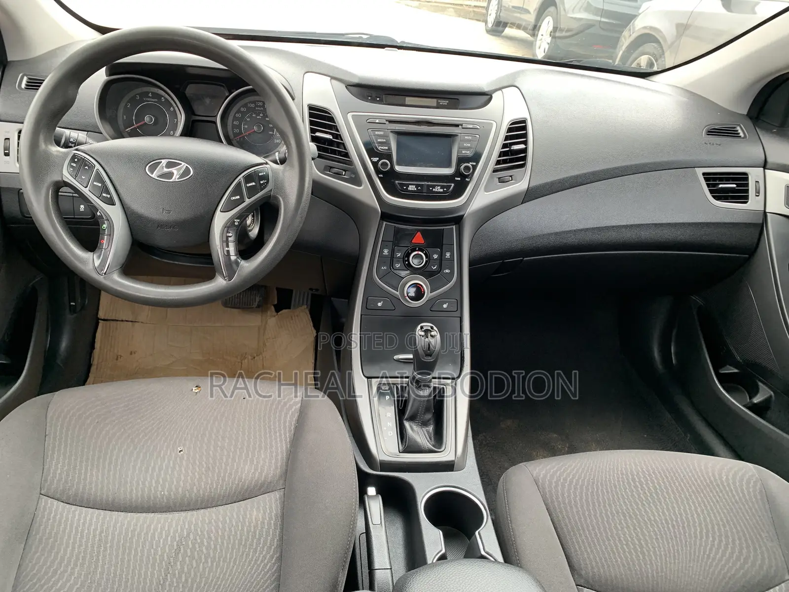 Hyundai Elantra 2016 Red