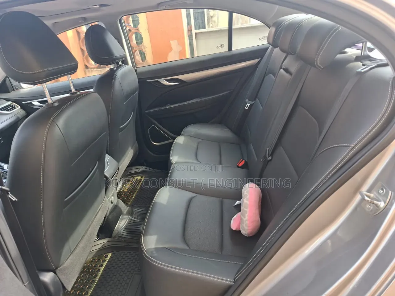 Geely Emgrand Luxury 2021 Silver