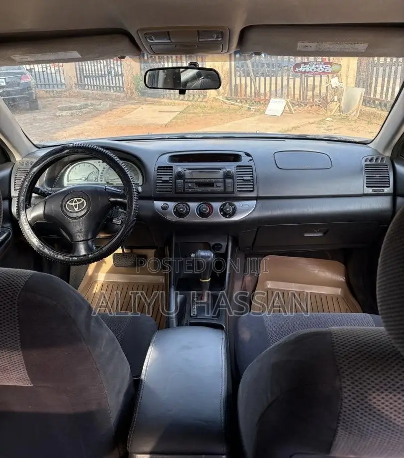 Toyota Camry 2006 Black