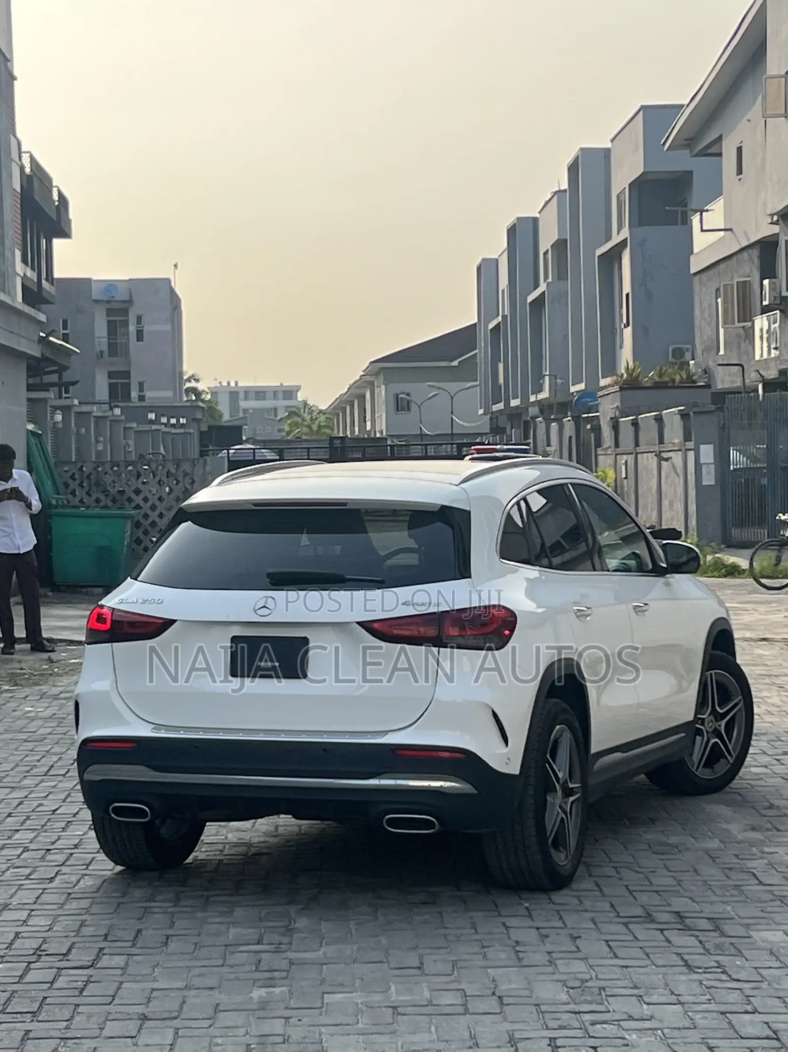 Mercedes-Benz GLA 250 2021 White