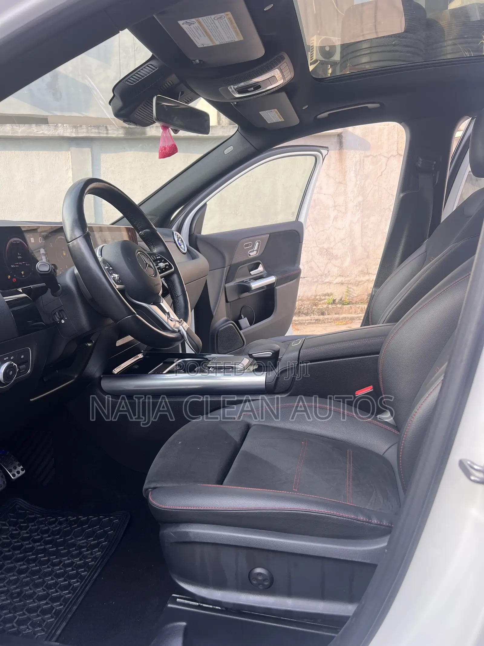 Mercedes-Benz GLA 250 2021 White