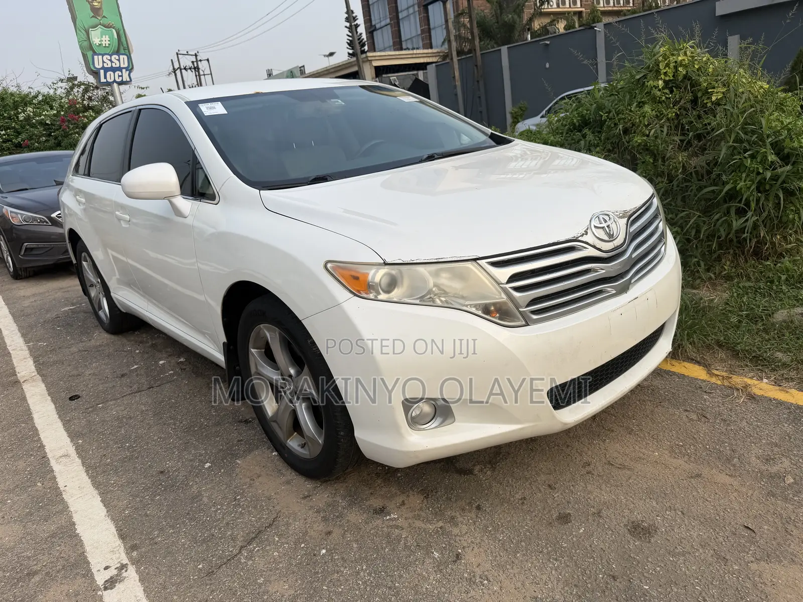 Toyota Venza LE 2010 White