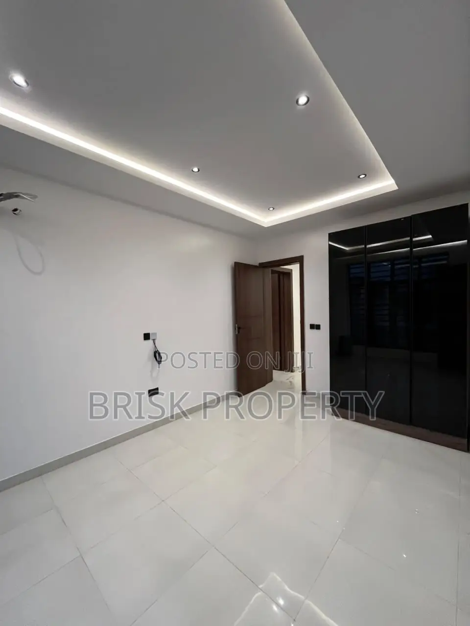 3bdrm Apartment in Victoria Island for rent