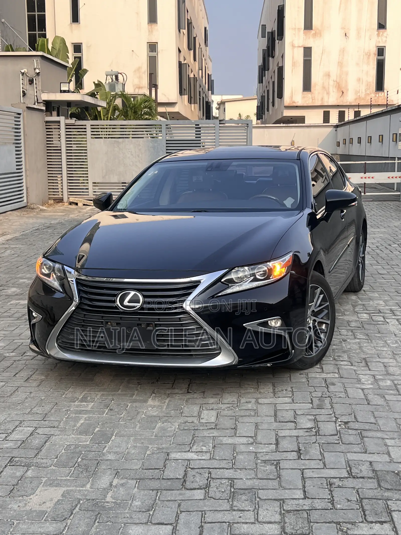 Lexus ES 350 FWD 2016 Black