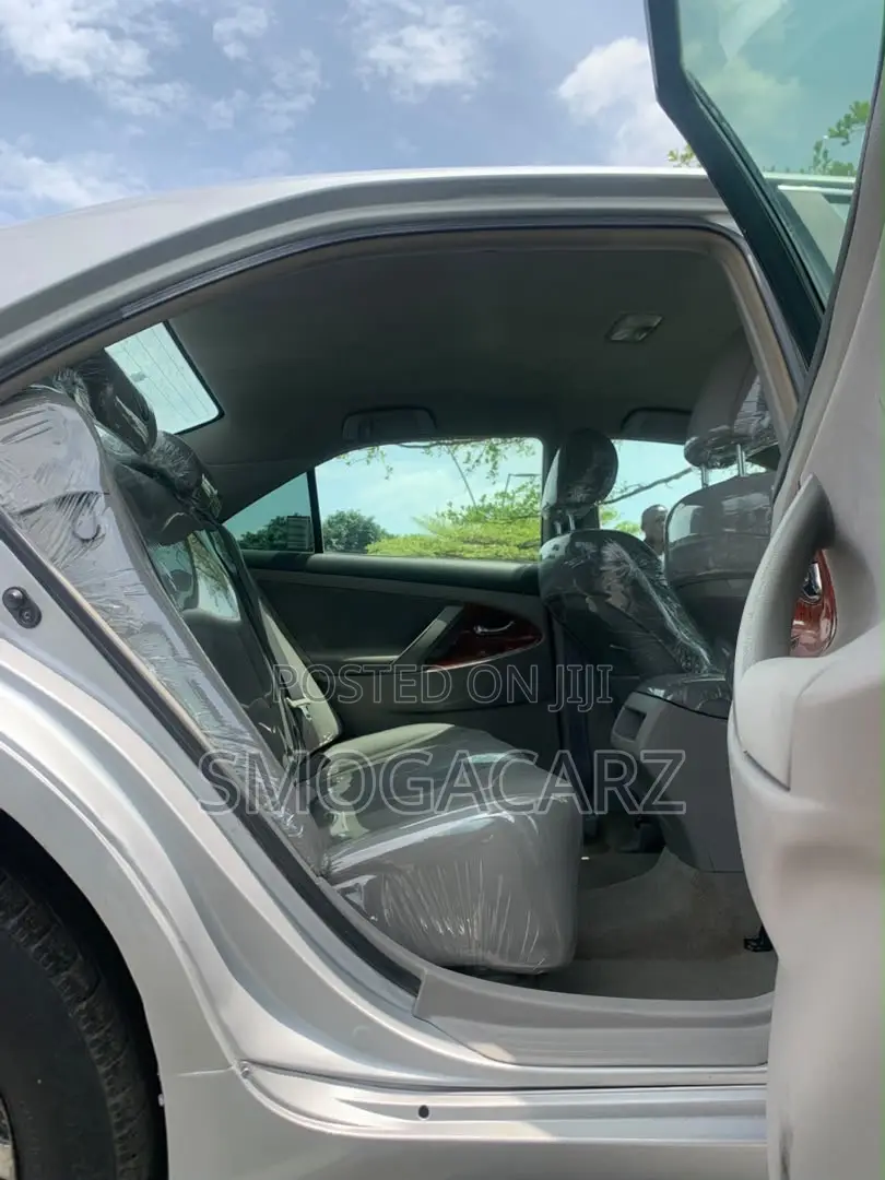 Toyota Camry 2.4 LE 2008 Silver