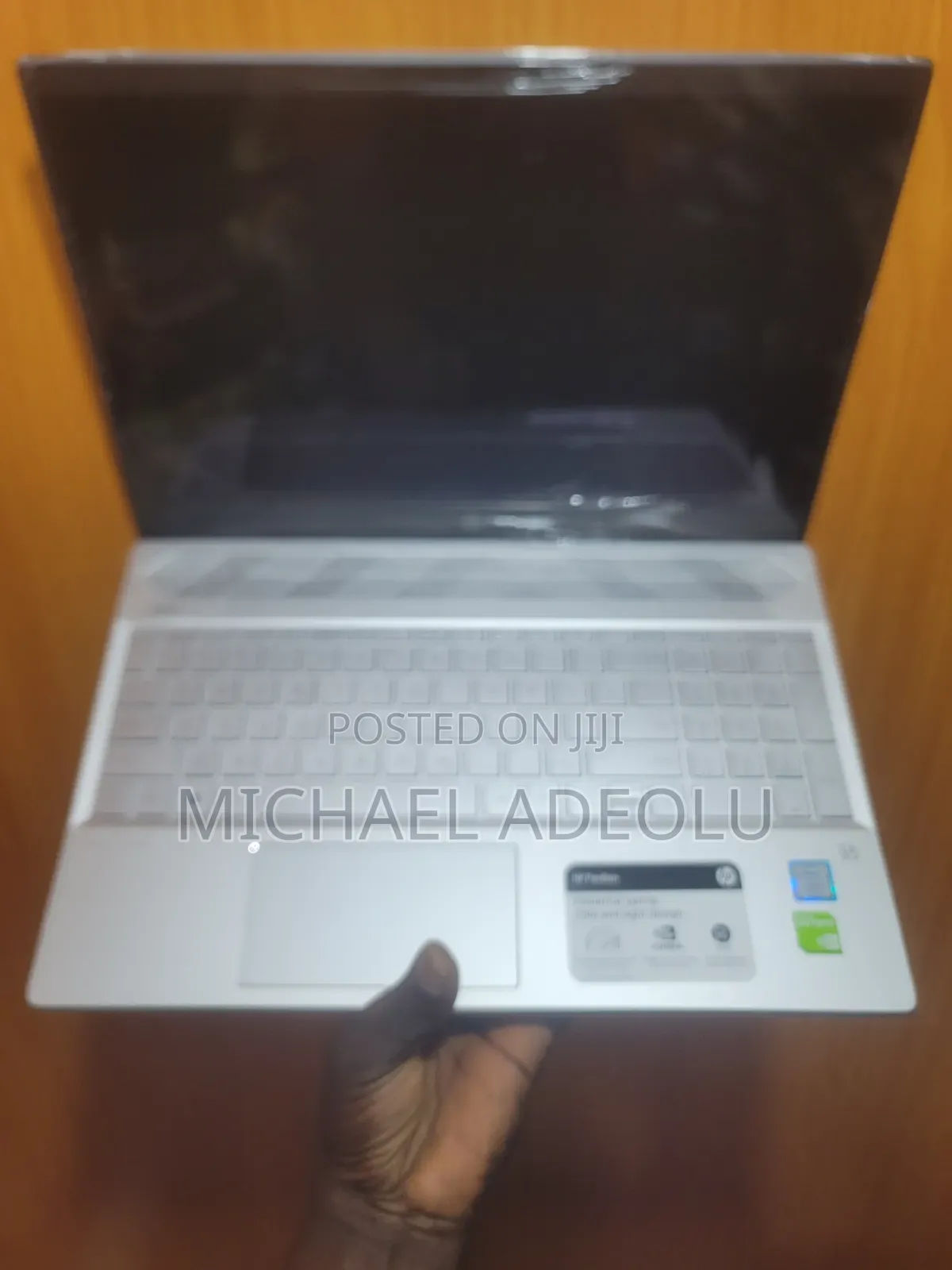 Laptop HP Pavilion 15-cs3063cl 8GB Intel Core i7 SSD 256GB