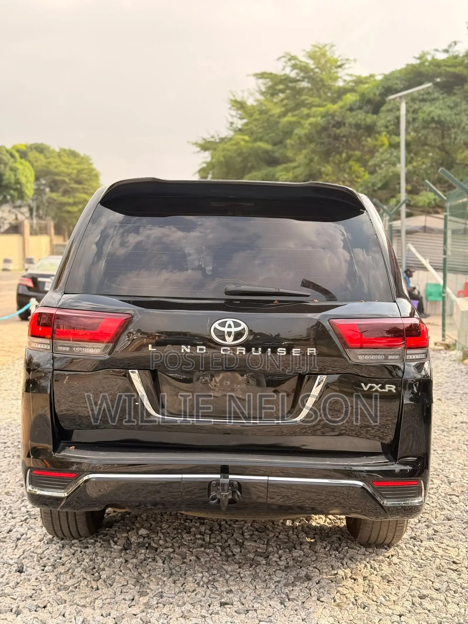 Toyota Land Cruiser 5.7 V8 VXR 2020 Black