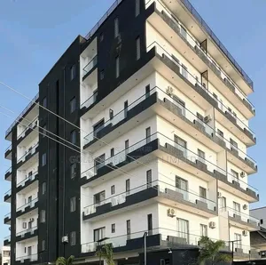 1bdrm Apartment in Lekki Phase 1 for sale