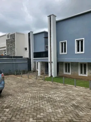 5bdrm Duplex in Asokoro for rent
