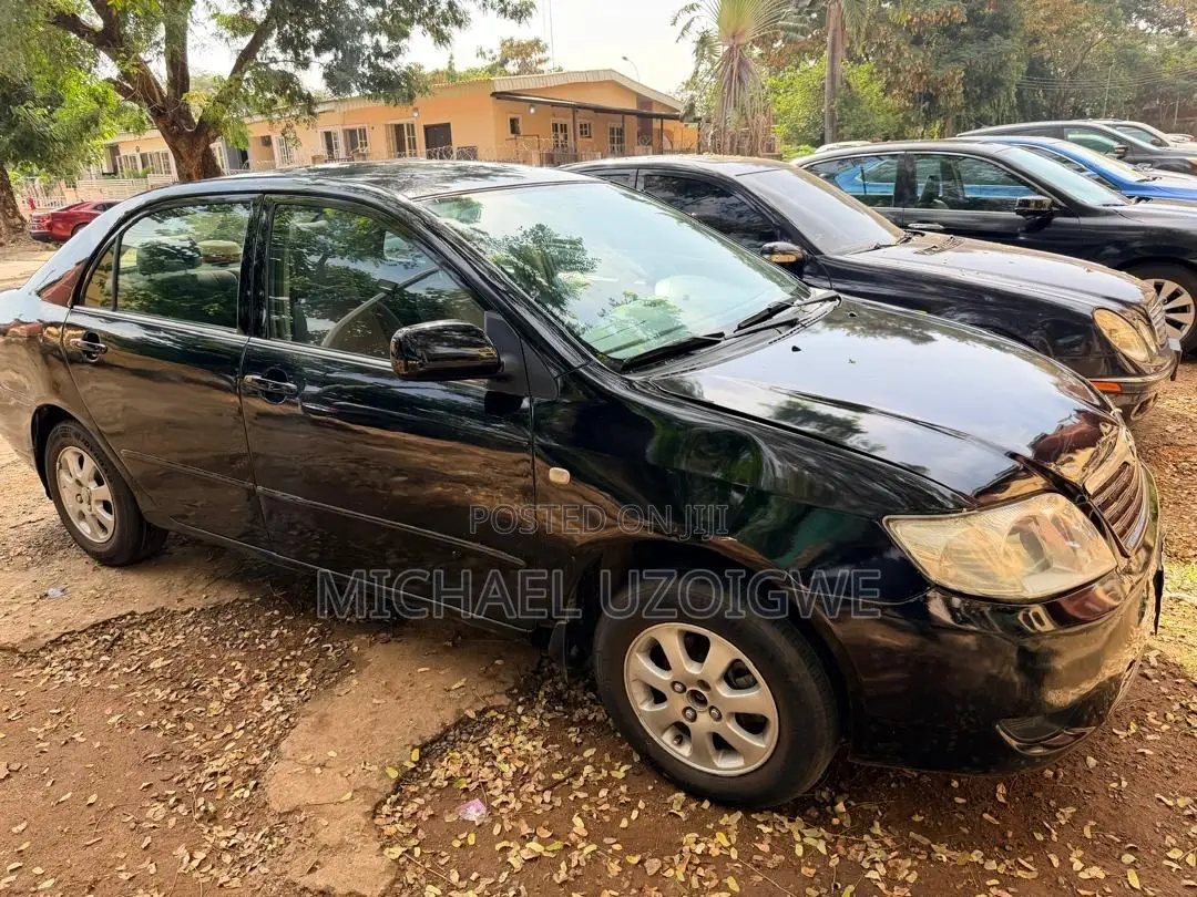 Toyota Corolla 2003 Black
