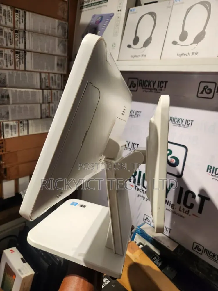 Desktop Computer 8GB Intel Core i3 SSD 128GB