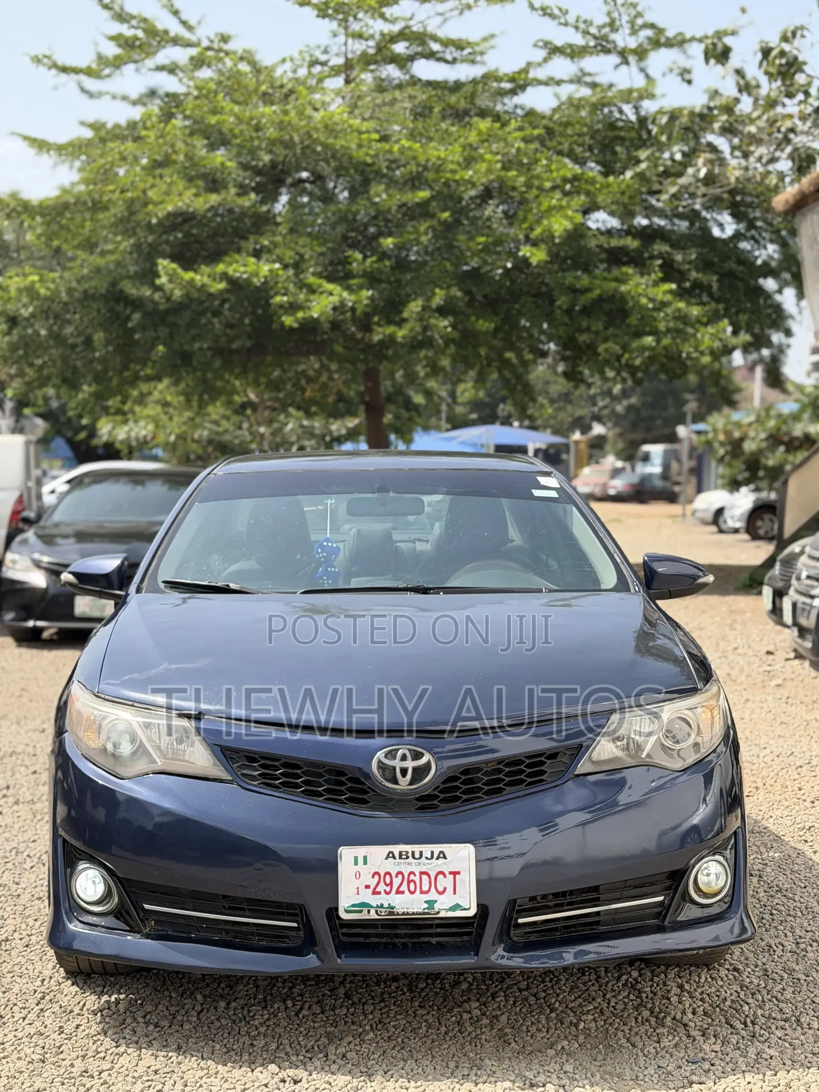 Toyota Camry LE 4dr Sedan (2.5L 4cyl 6A) 2014 Blue