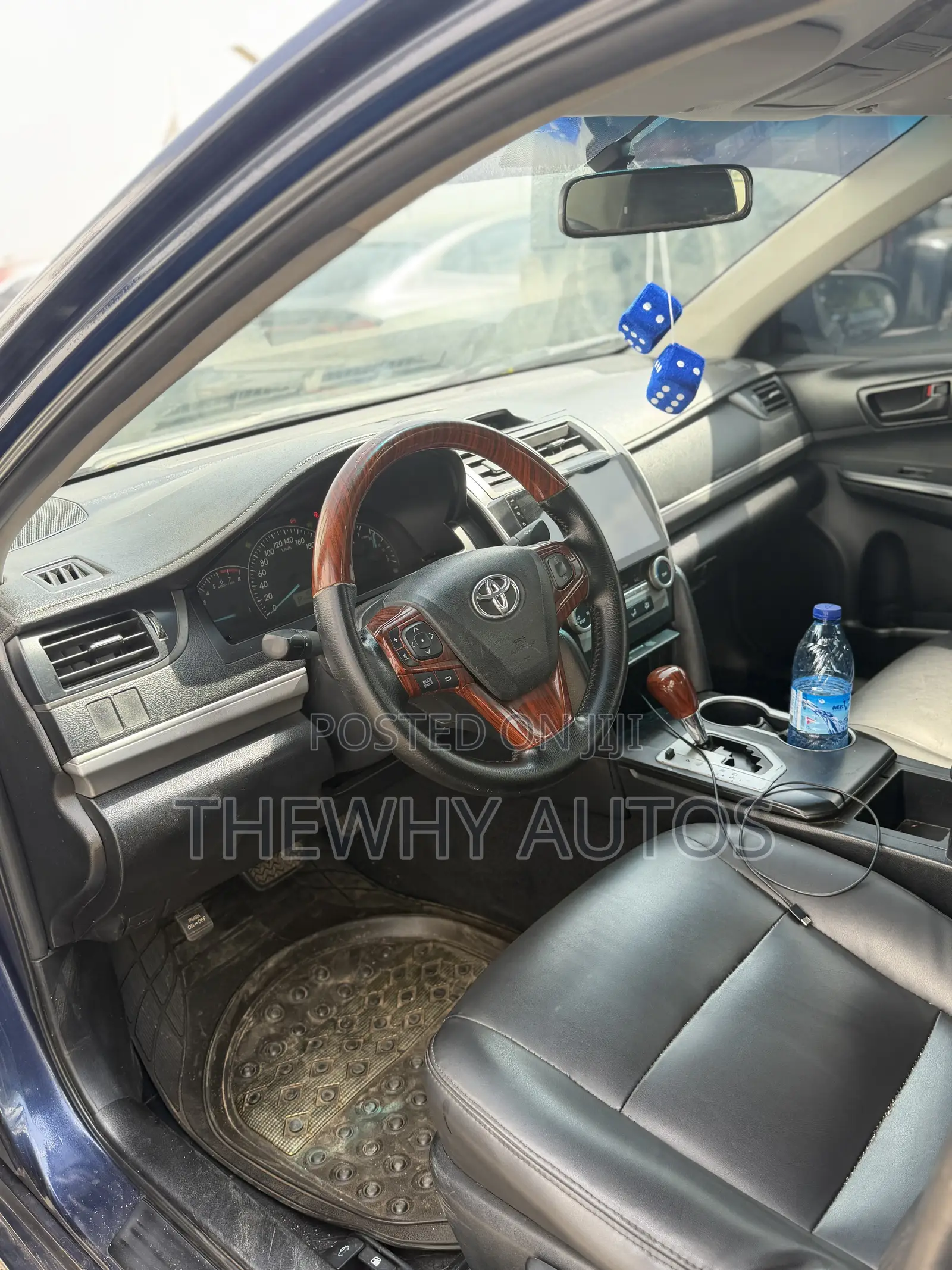 Toyota Camry LE 4dr Sedan (2.5L 4cyl 6A) 2014 Blue