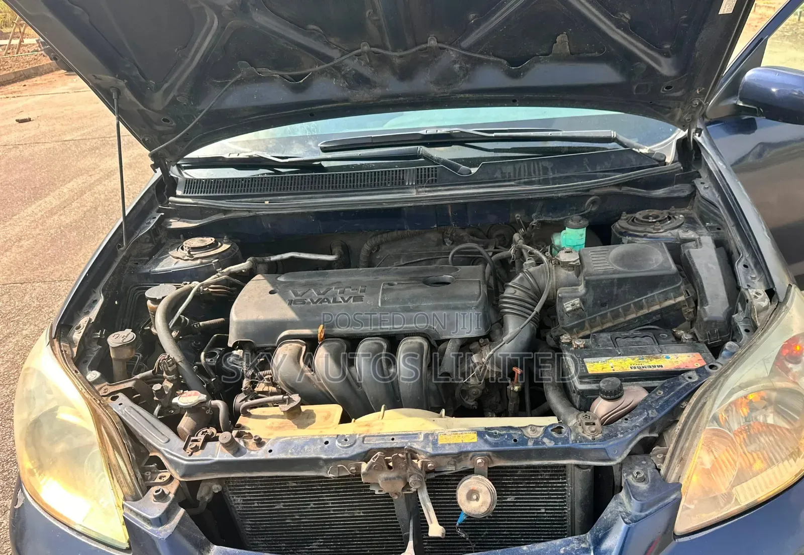 Toyota Matrix Hatchback AWD (1.8L 4cyl 4A) 2006 Blue