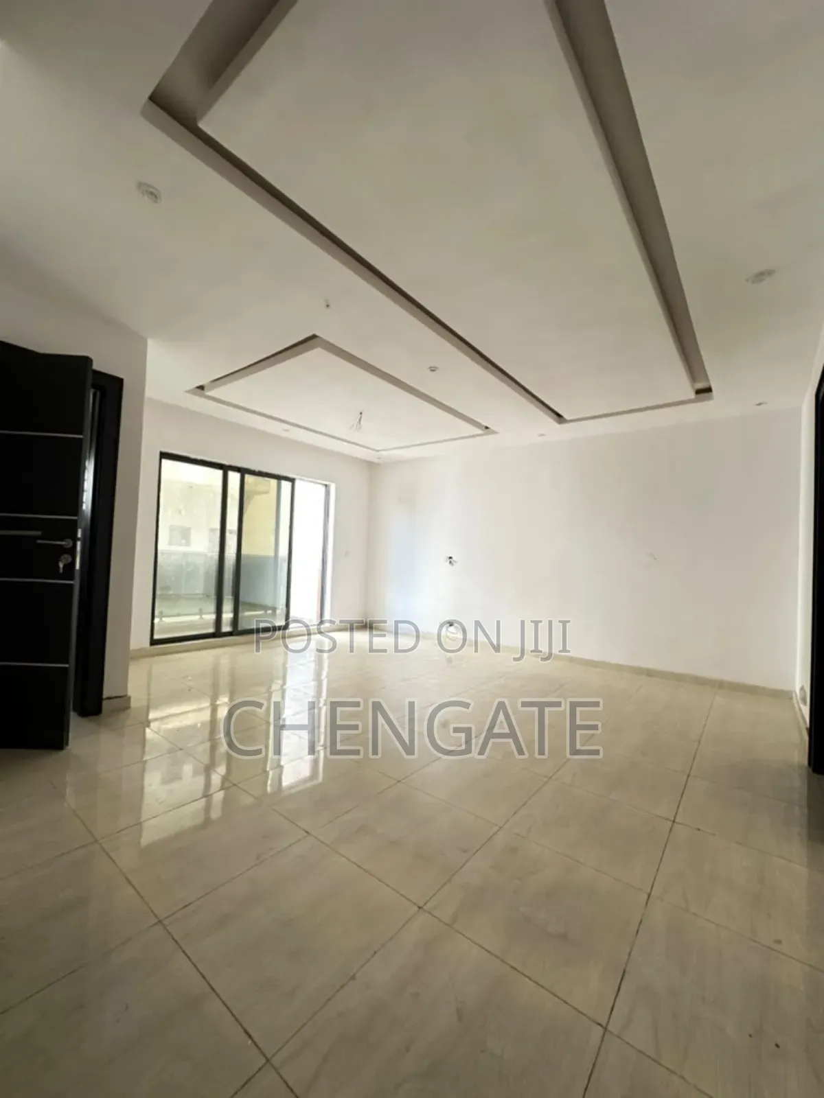 4bdrm Townhouse/Terrace in Ologolo for sale