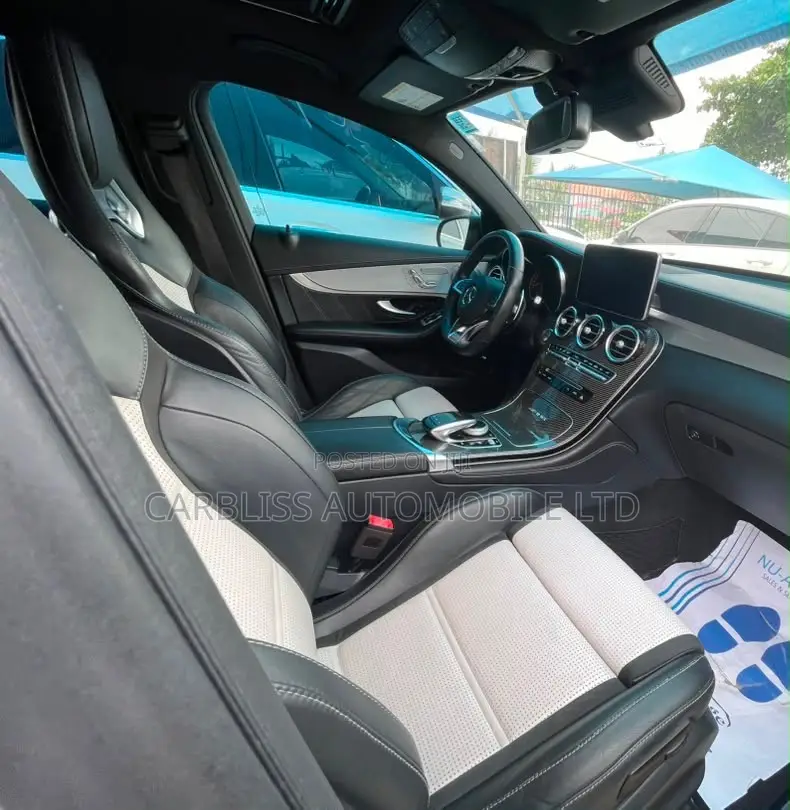 Mercedes-Benz GLC-Class 2019 Maroon