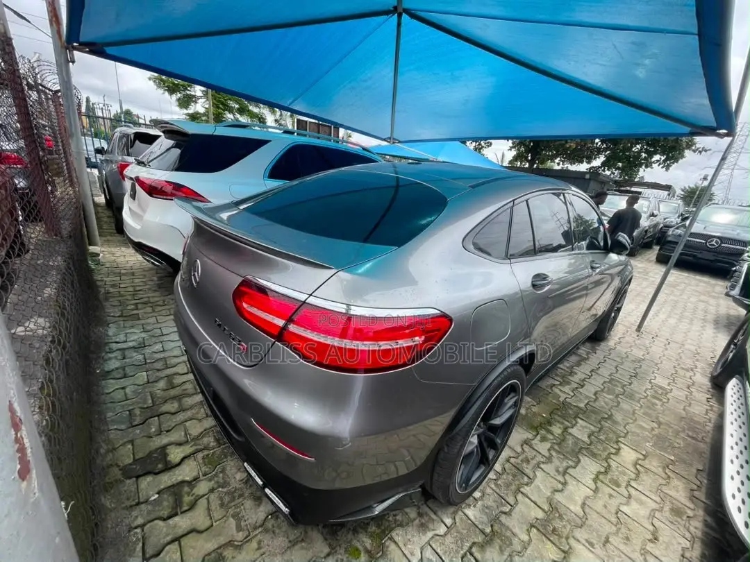 Mercedes-Benz GLC-Class 2019 Maroon