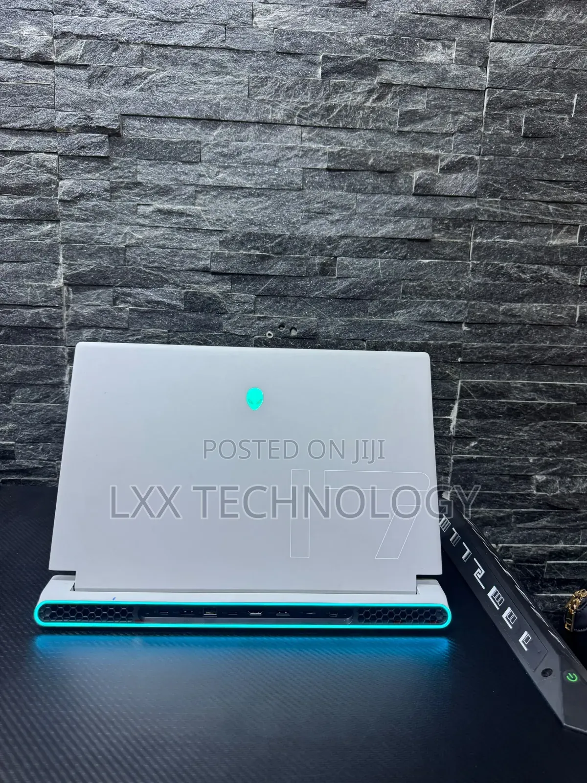 Laptop Alienware X17 R2 32GB Intel Core i9 SSD 2T