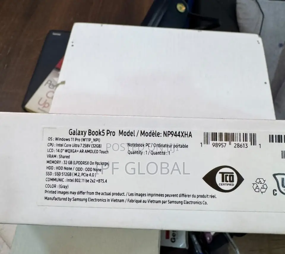 New Laptop Samsung Galaxy Book5 Pro 32GB Intel Core Ultra 7 SSD 512GB
