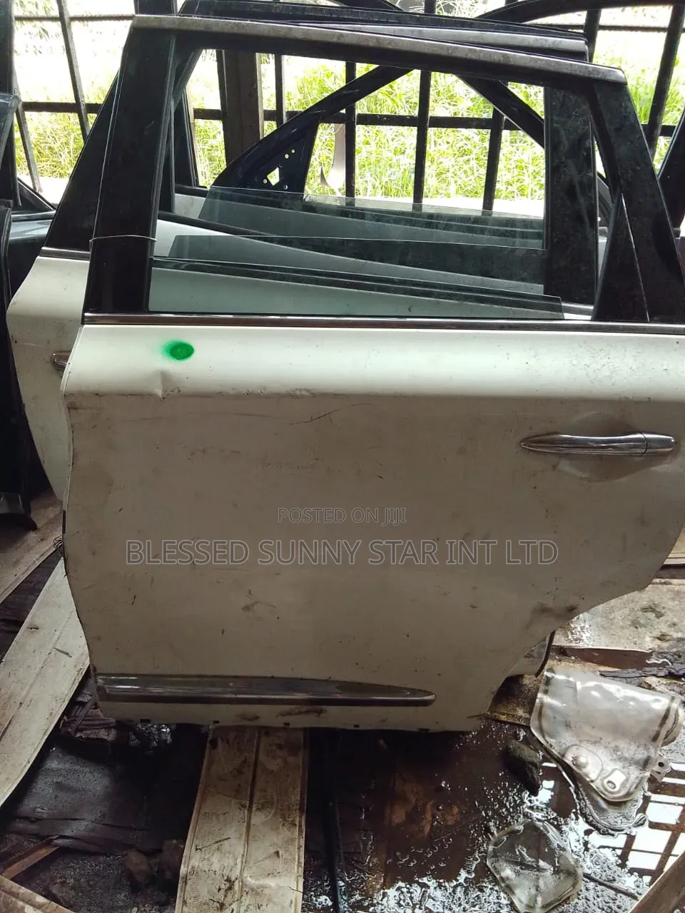 Back Door Infiniti Qx60