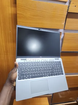 Laptop Dell Precision 3591 16GB Intel Core Ultra 7 SSD 512GB