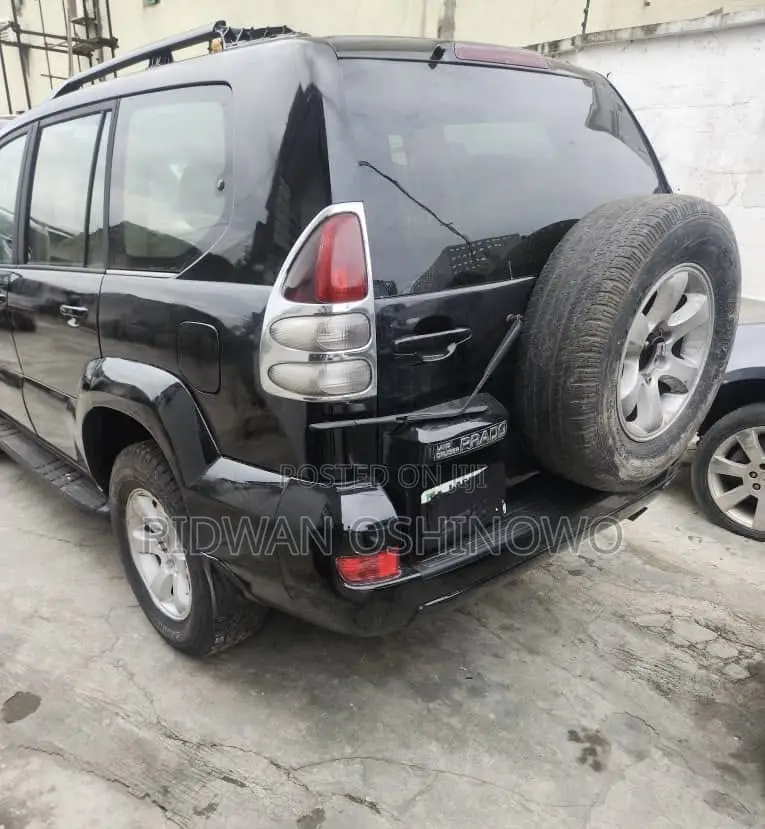 Toyota Land Cruiser Prado 2007 Black
