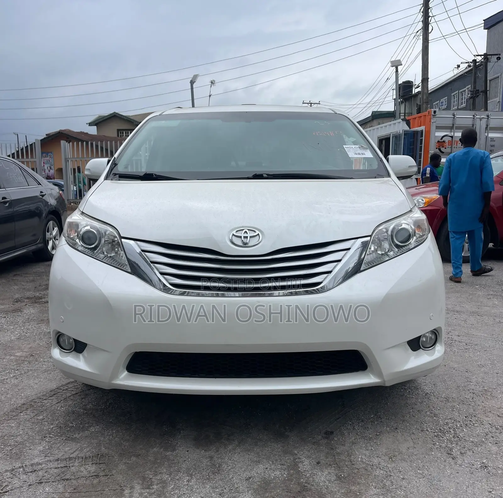 Toyota Sienna Limited AWD 7-Passenger 2013 White