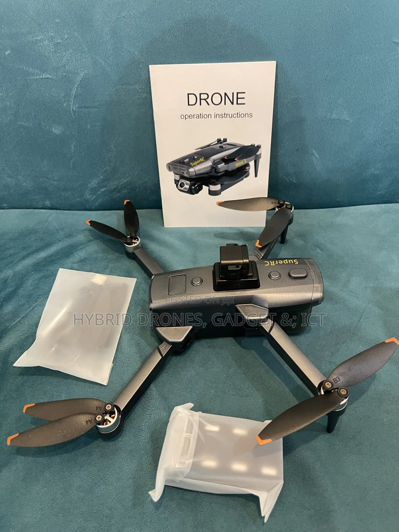 Q3 3km Range Professional GPS Drone With Smart Screen + Extra Battery