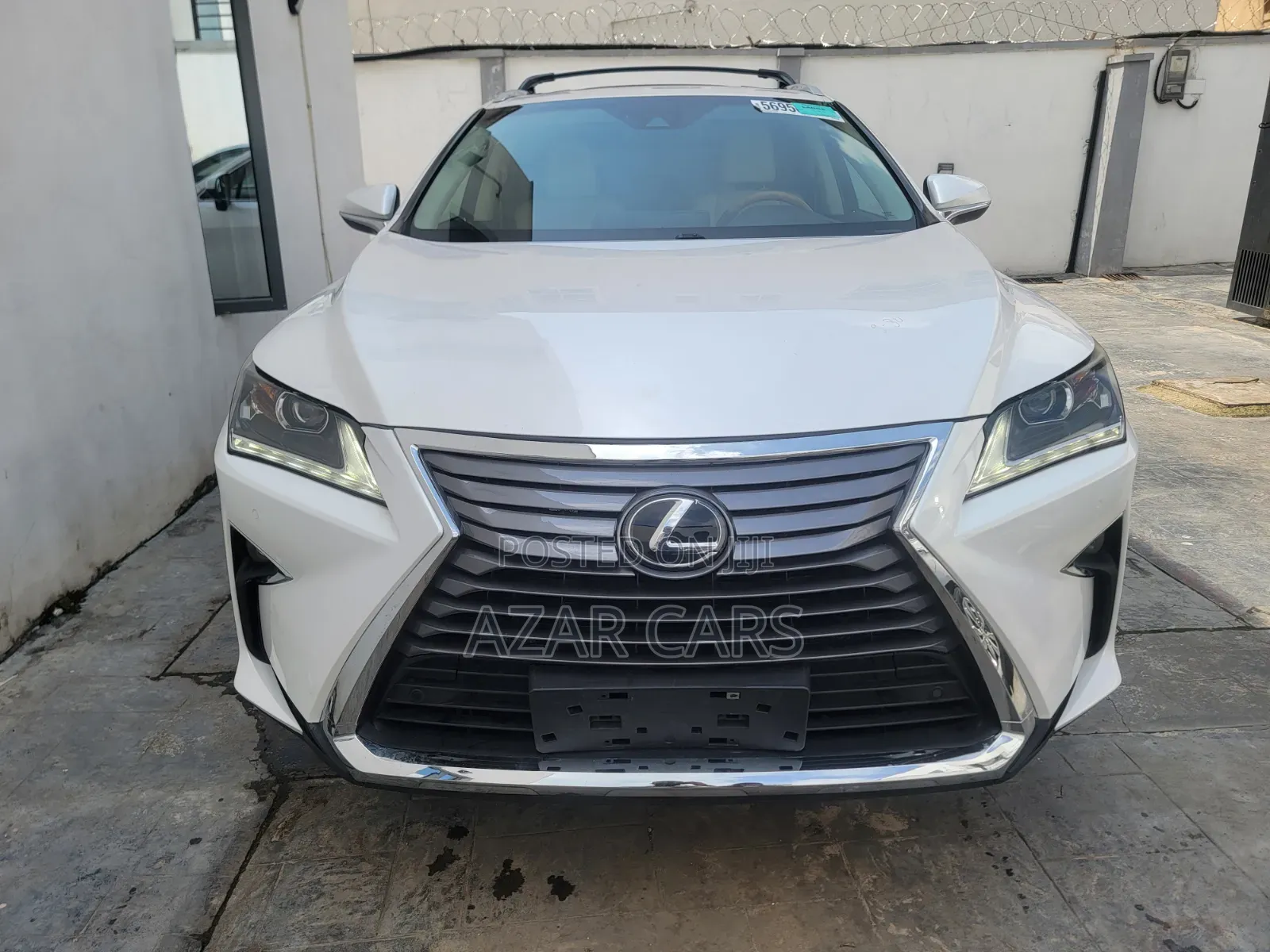 Lexus RX 350 AWD 2017 White