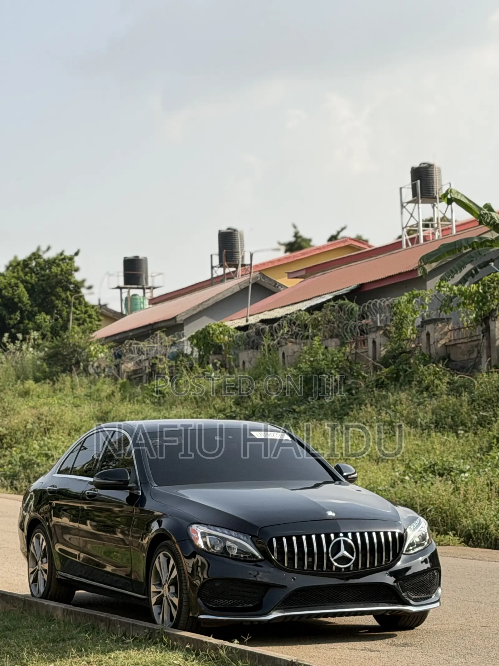 Mercedes-Benz C300 2016 Black