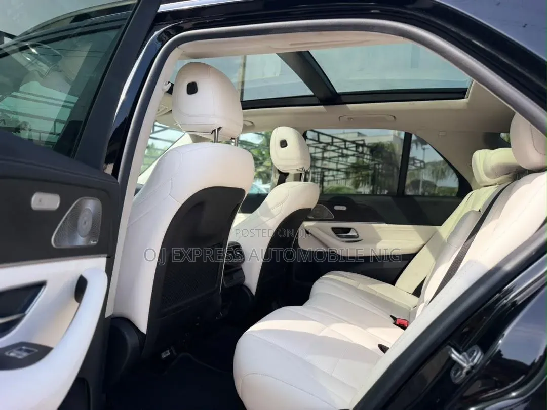 Mercedes-Benz GLE-Class GLE 450 4MATIC 2024 Black