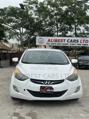 Hyundai Elantra 2013 White