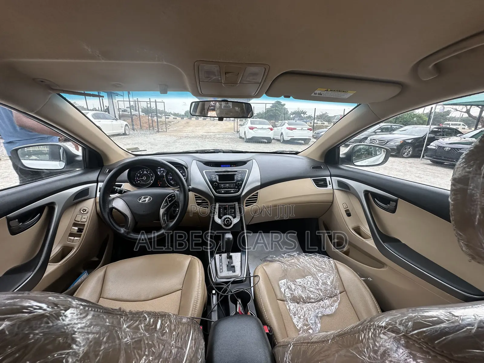 Hyundai Elantra 2013 White