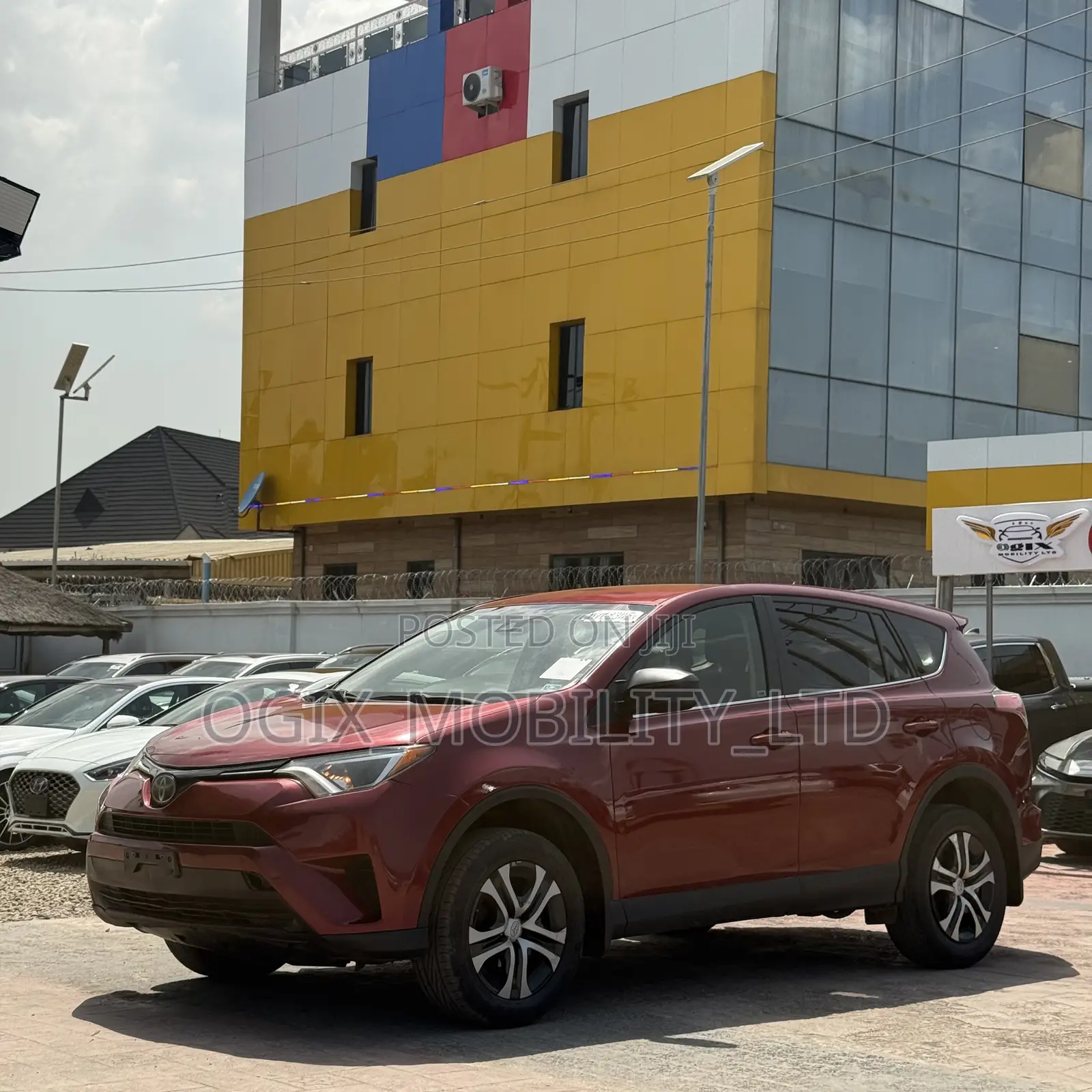 Toyota RAV4 2019 Red