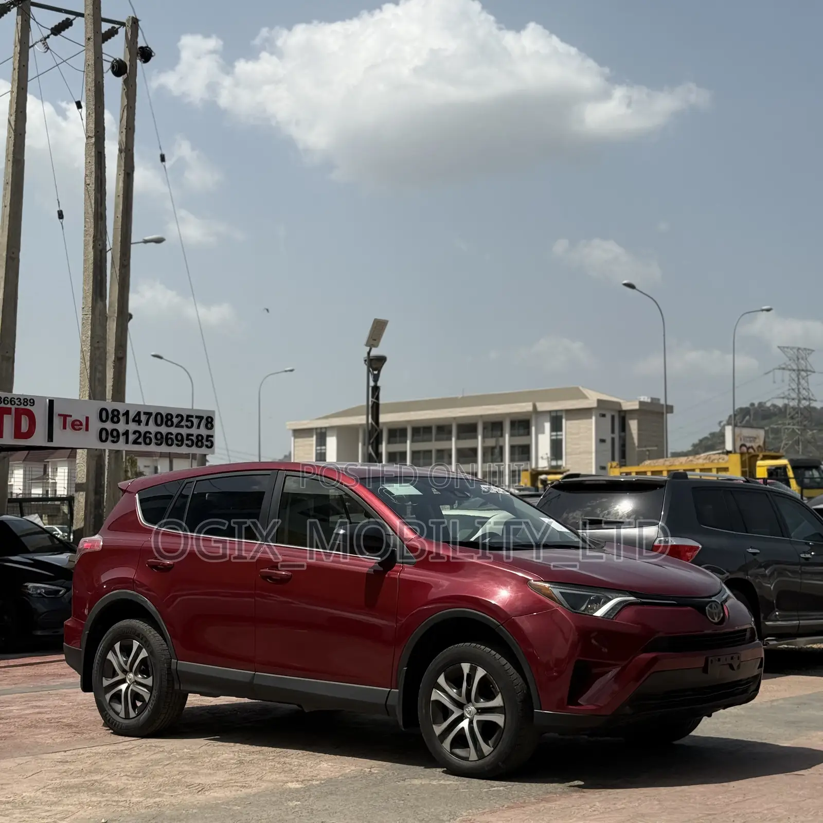 Toyota RAV4 2019 Red