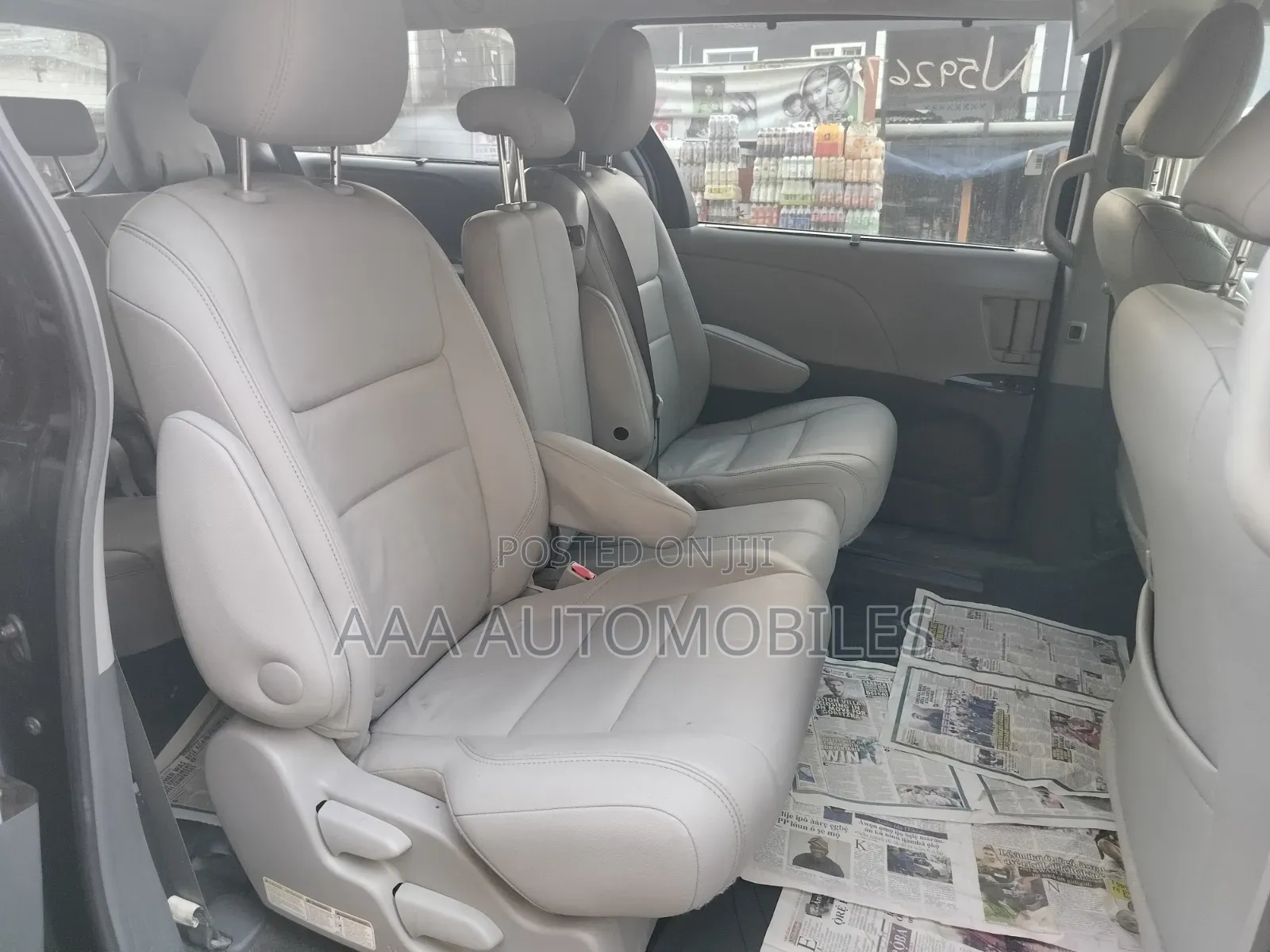 Toyota Sienna 2016 Black