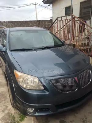 Pontiac Vibe 2005 Green