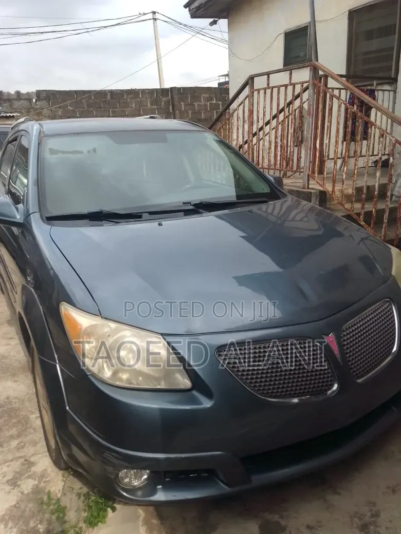 Pontiac Vibe 2005 Green
