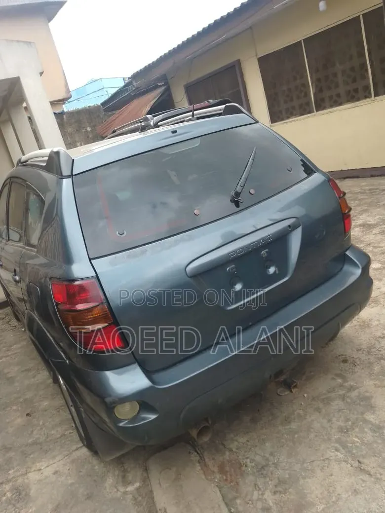 Pontiac Vibe 2005 Green