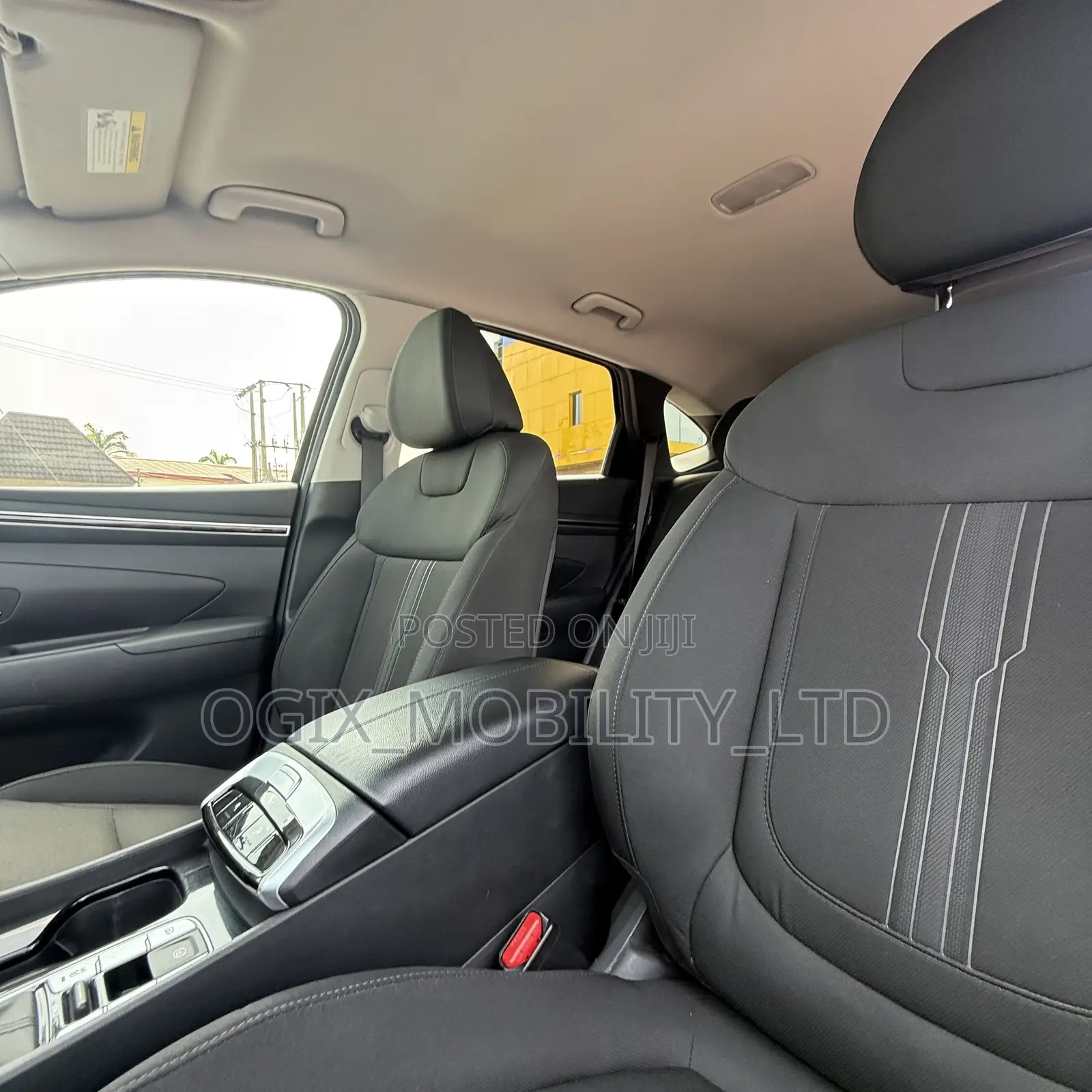 Hyundai Tucson 2024 Gray