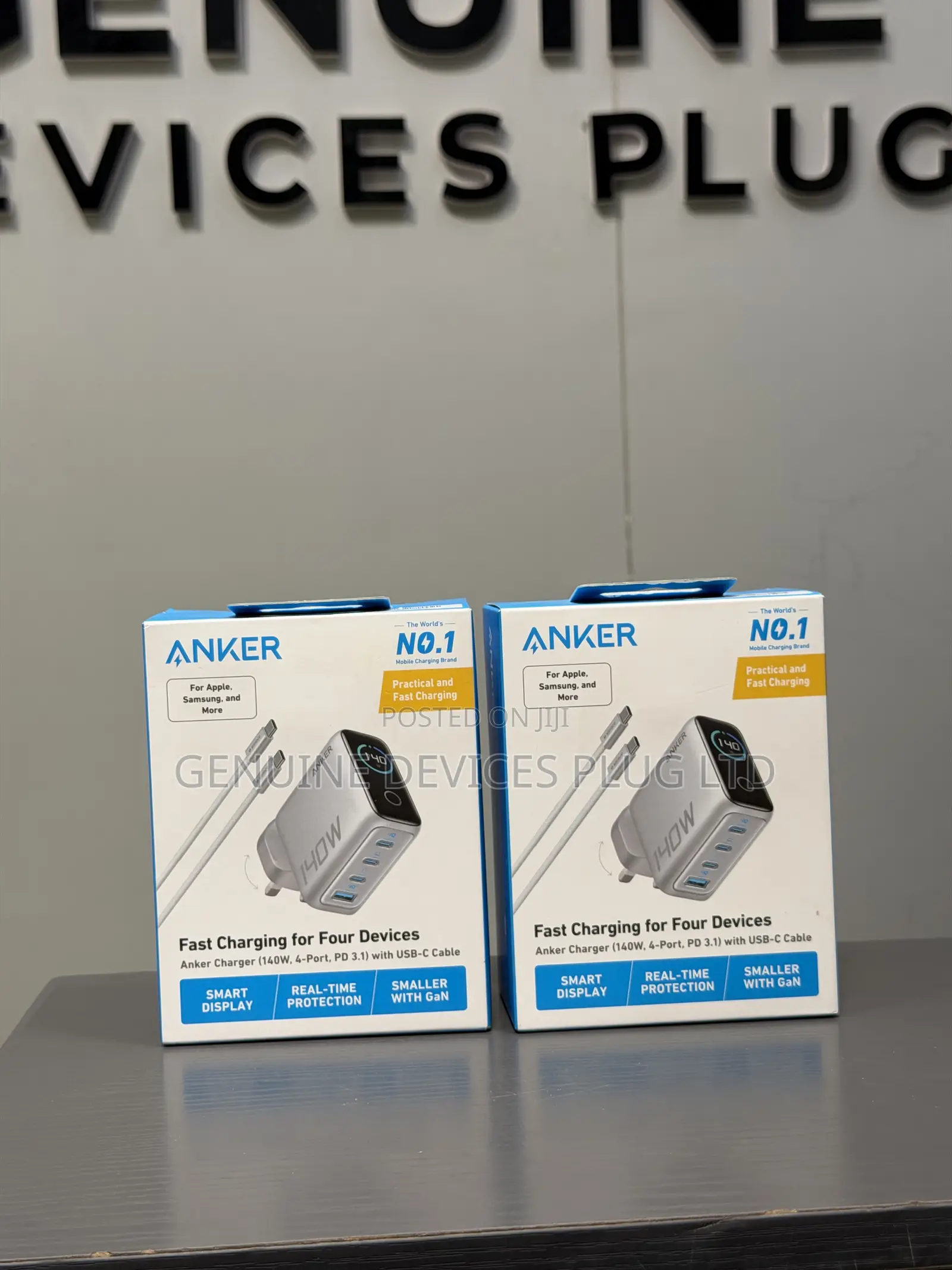 Anker 140W Max 4-Port GaN, Smart Display for Smartphones & MacBook