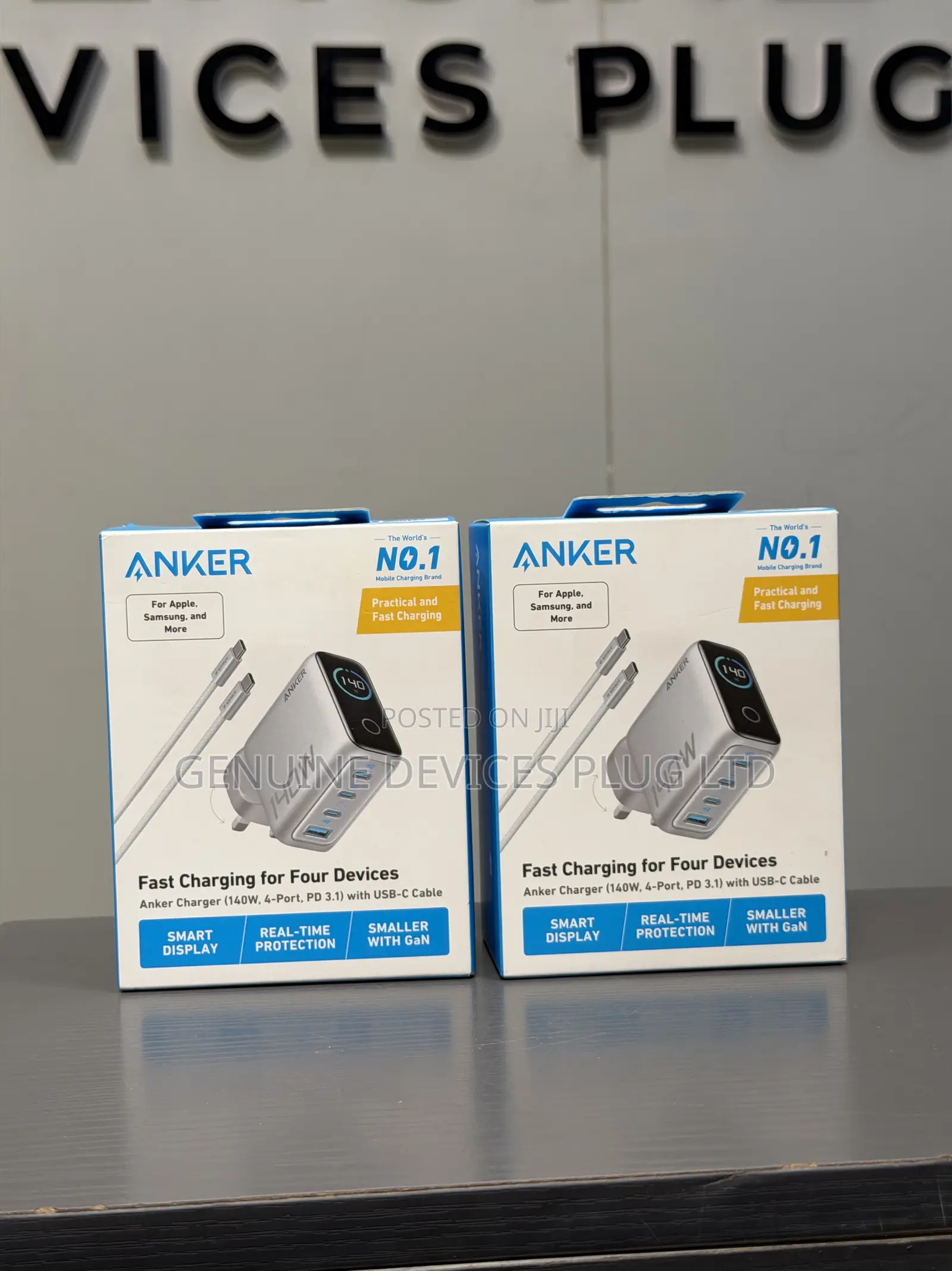 Anker 140W Max 4-Port GaN, Smart Display for Smartphones & MacBook