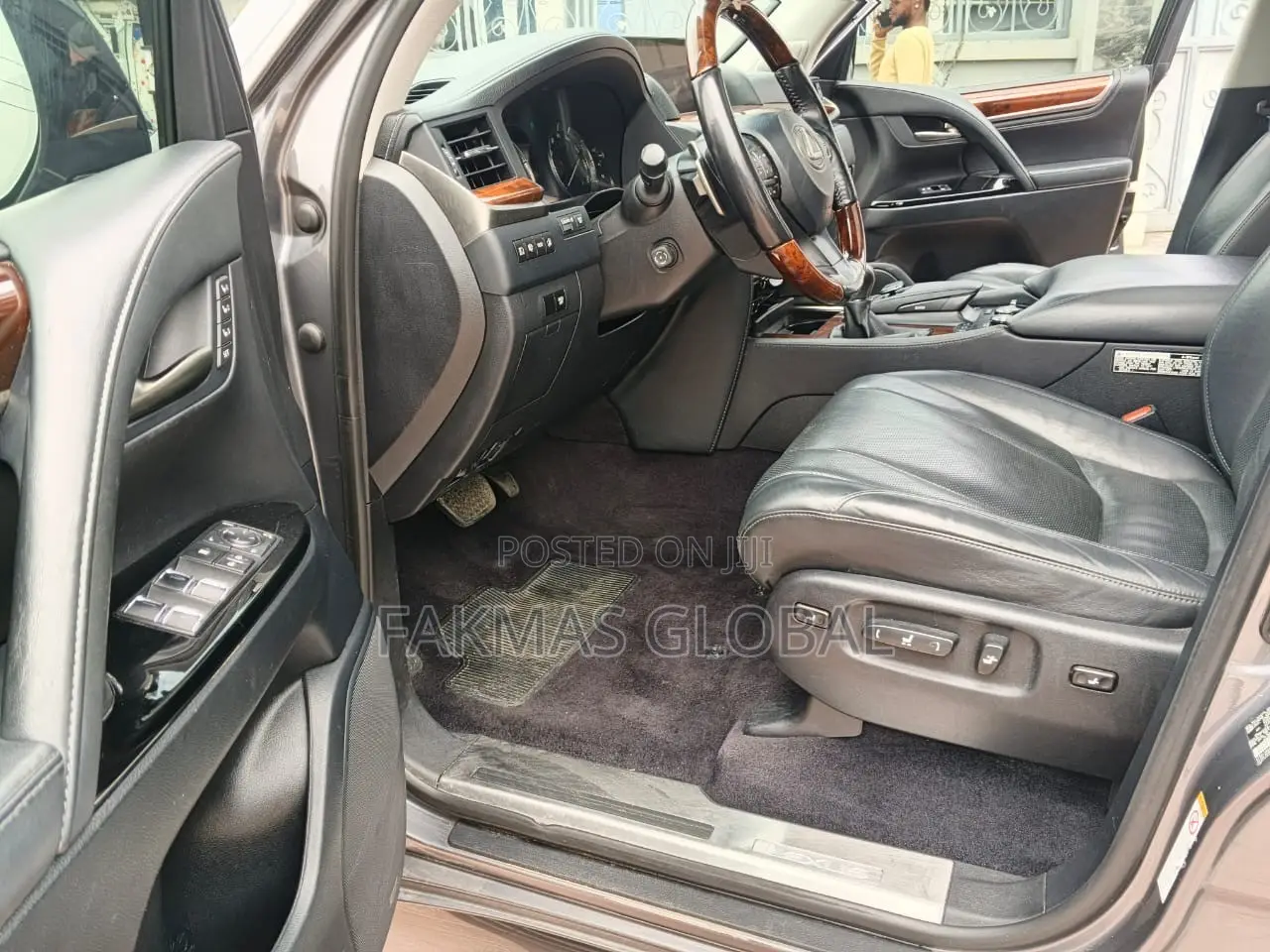 Lexus LX 2016 Gray