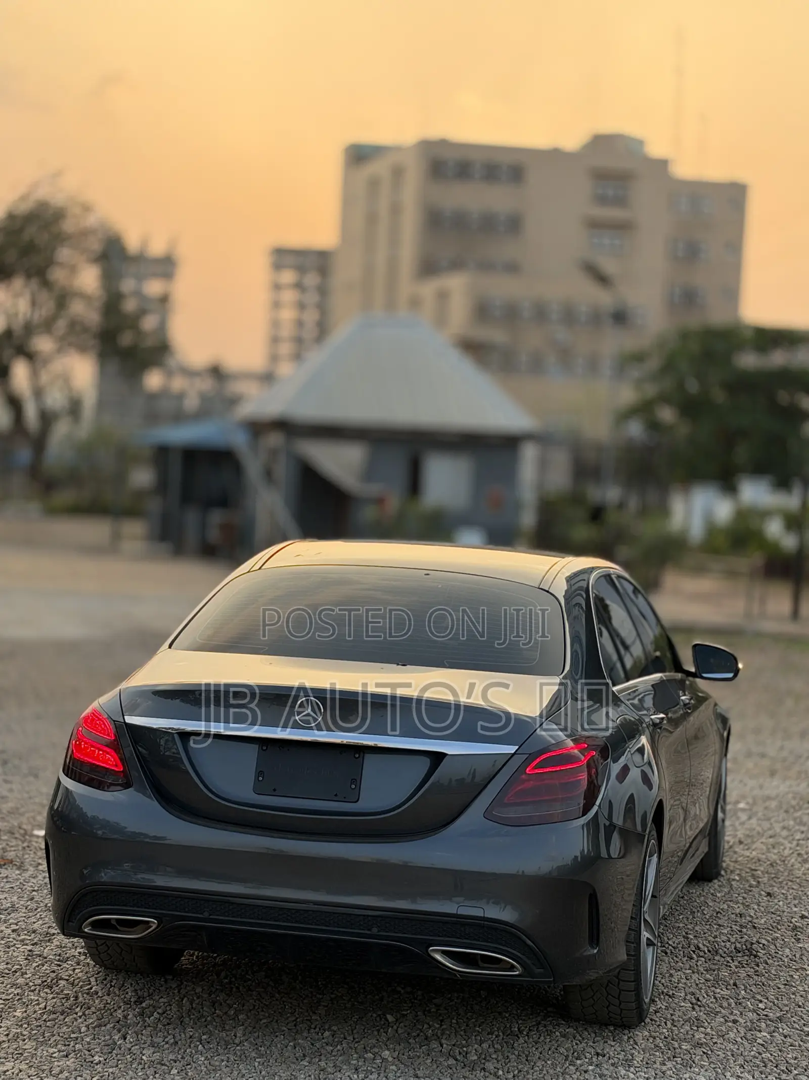 Mercedes-Benz C300 Sport Sedan RWD (2.0L 4cyl 7A) 2016 Gray