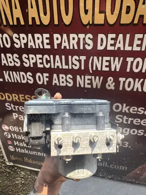 Toyota Camry ABS Pump and Control Unit 2012–2014