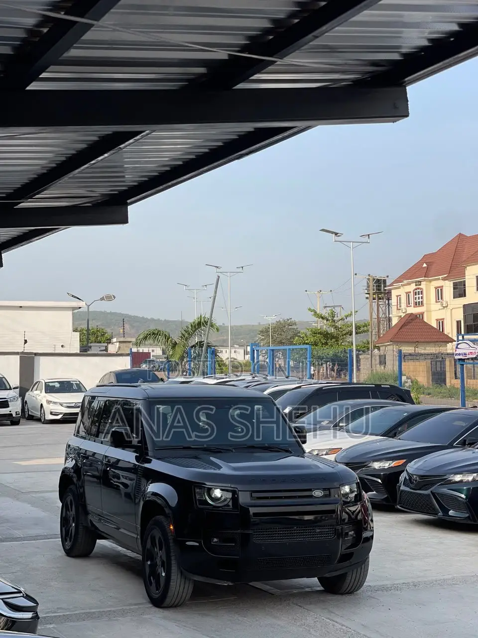 Land Rover Defender 2022 Black